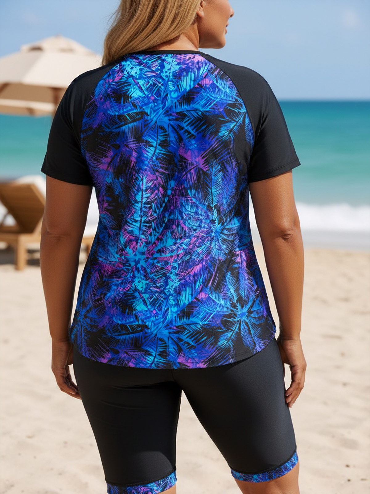 Plus Size Blue Coconut Tree Pattern Short-Sleeve Tankini Top and Bike Shorts