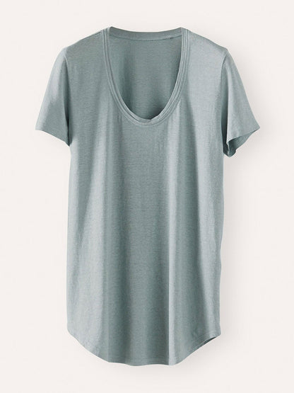 White Solid Round Neck Casual Blouse